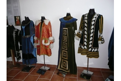 Muzeum krojů a zapomenutých řemesel Plzeňského kraje, zámecké oděvy